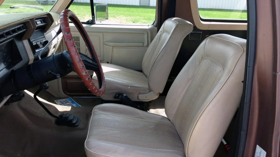 1982 Ford Bronco 3rd Gen - Image 4 of 6