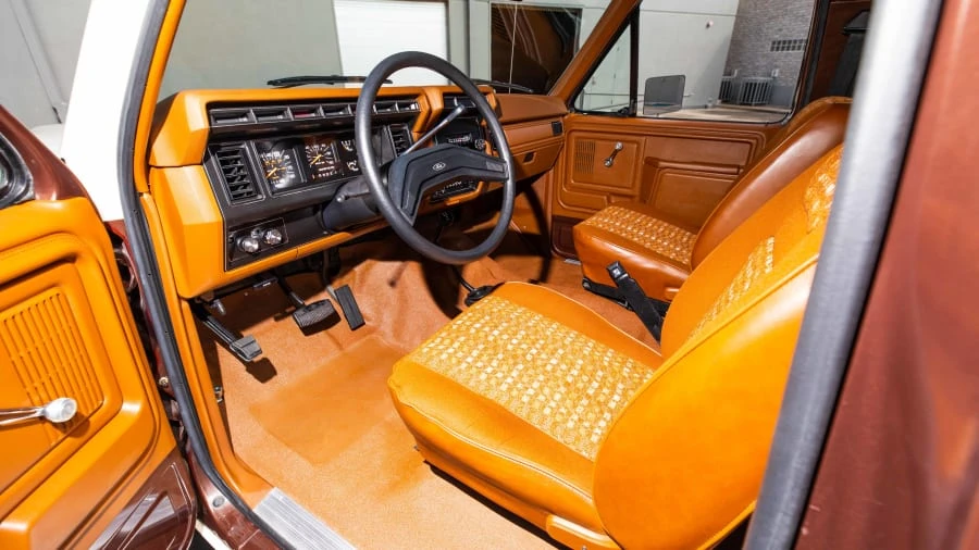 1982 Ford Bronco 3rd Gen - Image 4 of 18