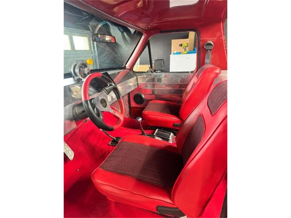 1982 Ford Bronco 3rd Gen - Image 2 of 6