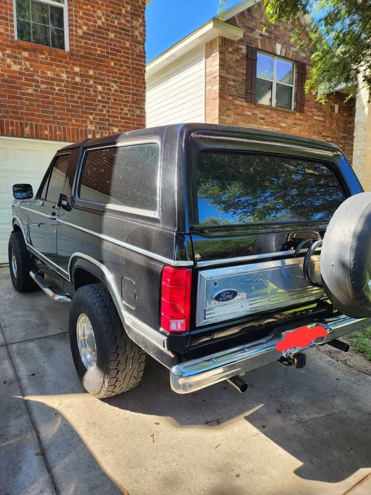 1982 Ford Bronco 3rd Gen - Image 5 of 10