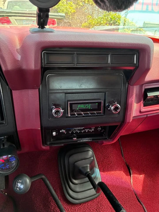 1982 Ford Bronco 3rd Gen - Image 17 of 20