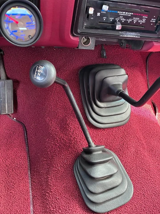 1982 Ford Bronco 3rd Gen - Image 18 of 20