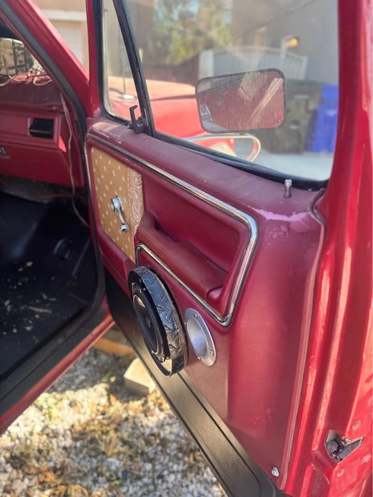 1982 Ford Bronco 3rd Gen - Image 14 of 15