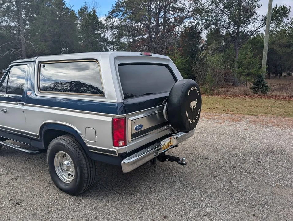 1982 Ford Bronco 3rd Gen - Image 3 of 20