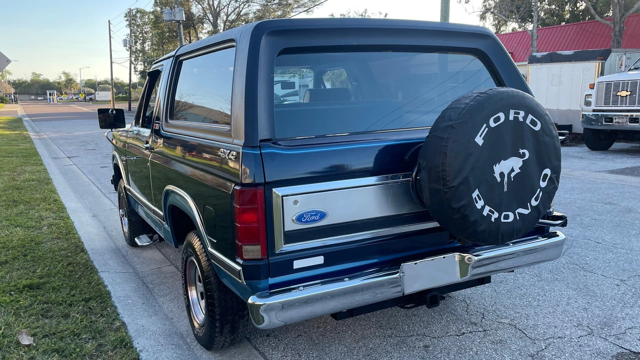1982 Ford Bronco 3rd Gen - Image 4 of 5
