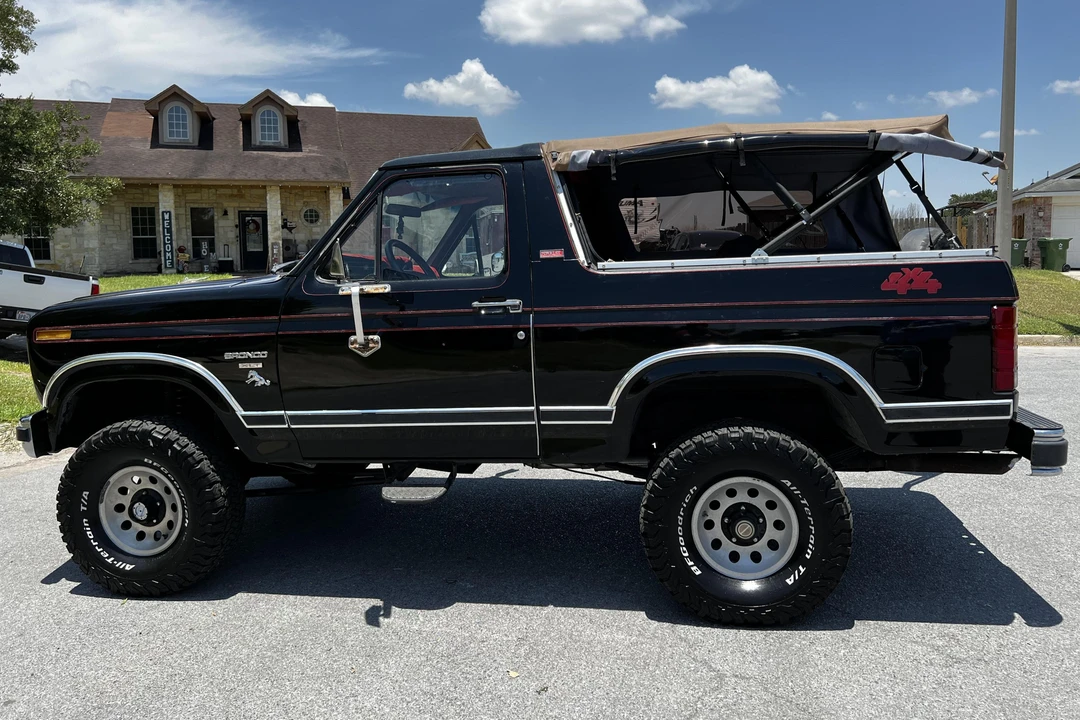 1982 Ford Bronco 3rd Gen - Image 3 of 31