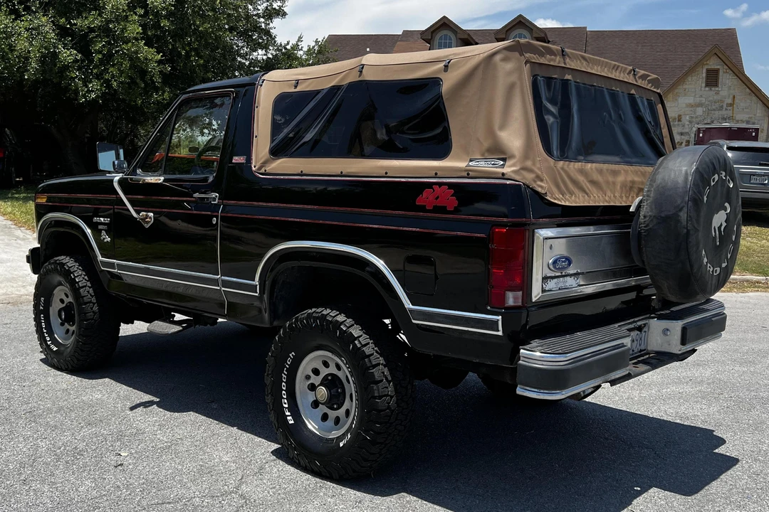 1982 Ford Bronco 3rd Gen - Image 4 of 31