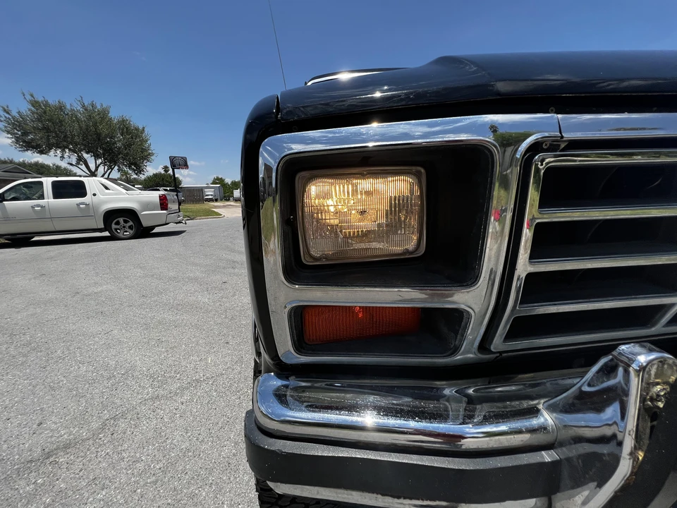 1982 Ford Bronco 3rd Gen - Image 14 of 31