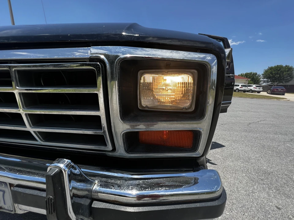 1982 Ford Bronco 3rd Gen - Image 17 of 31