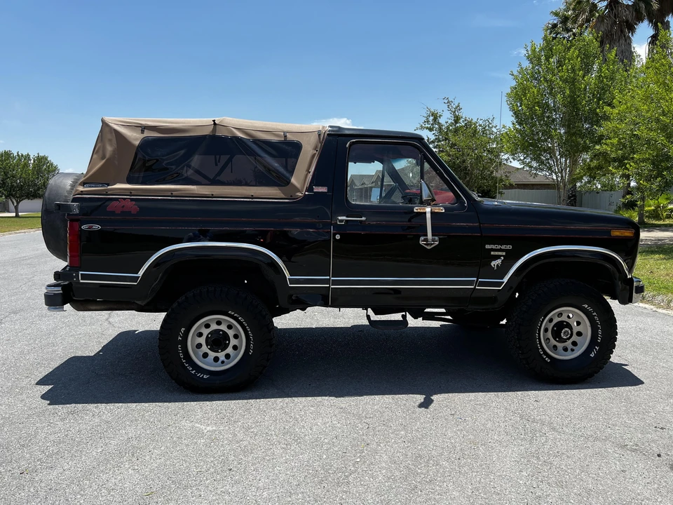 1982 Ford Bronco 3rd Gen - Image 13 of 31