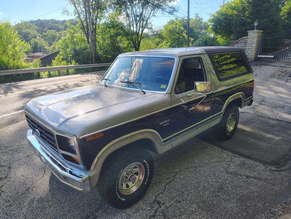 1982 Ford Bronco 3rd Gen - Image 14 of 31