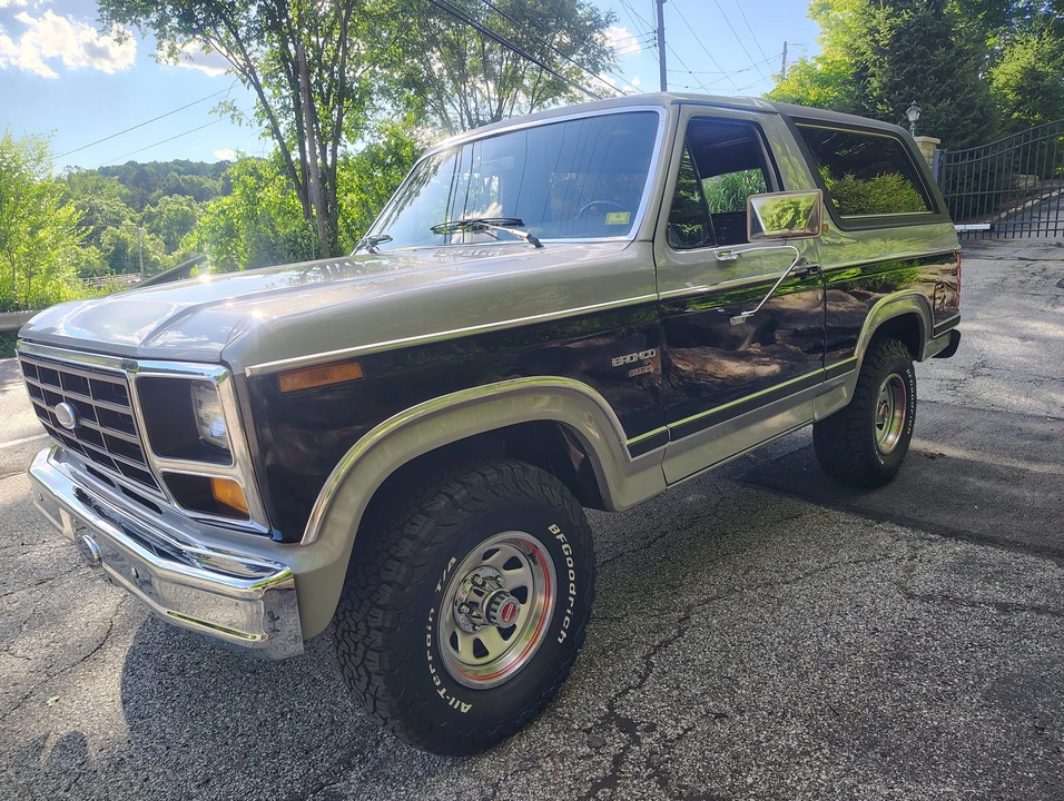 1982 Ford Bronco 3rd Gen - Image 13 of 31