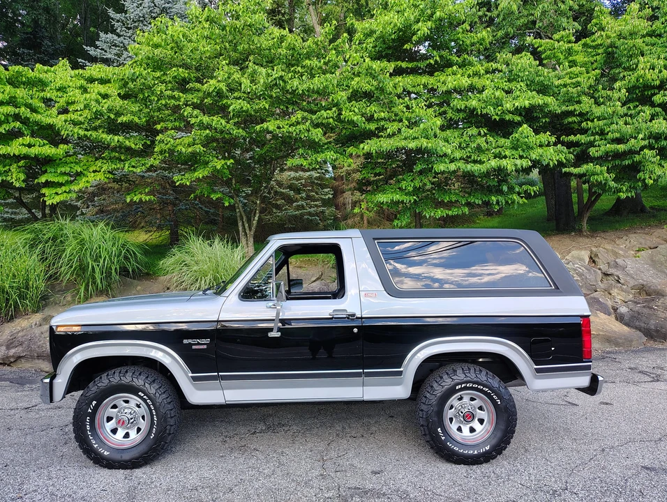 1982 Ford Bronco 3rd Gen - Image 16 of 31