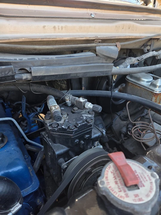 1982 Ford Econoline Van - Image 12 of 16