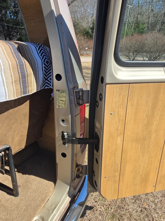 1982 Ford Econoline Van - Image 8 of 16