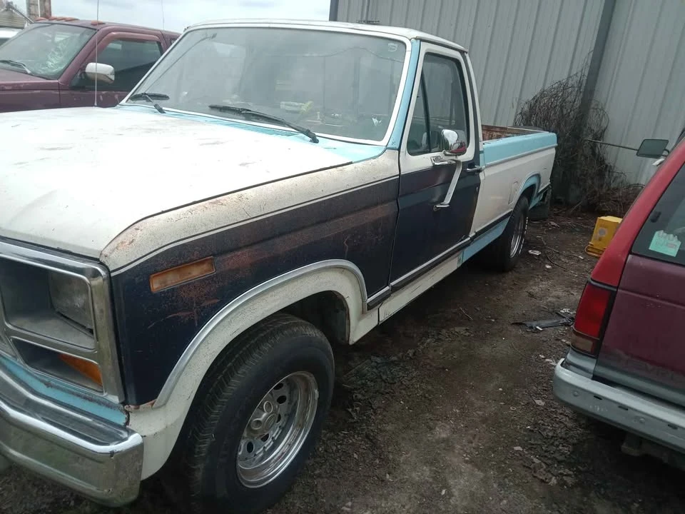 1982 Ford F-Series 7th Gen - Image 2 of 4