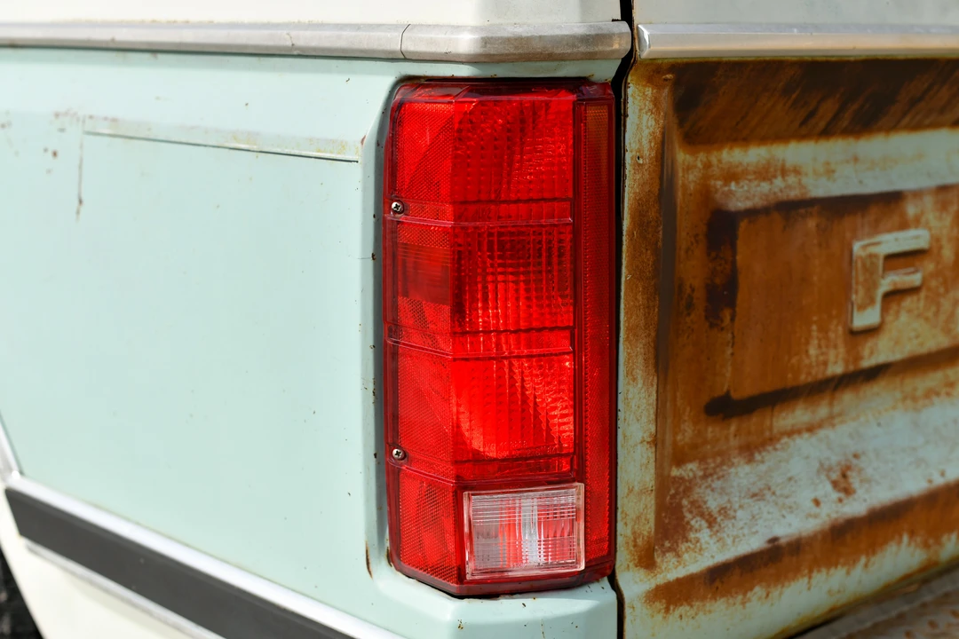 1982 Ford F-Series 7th Gen - Image 17 of 31