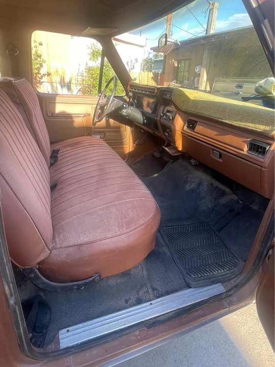 1982 Ford F-Series 7th Gen - Image 9 of 11
