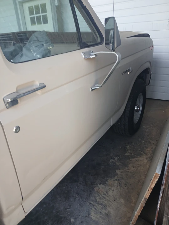 1982 Ford F-Series 7th Gen - Image 9 of 11