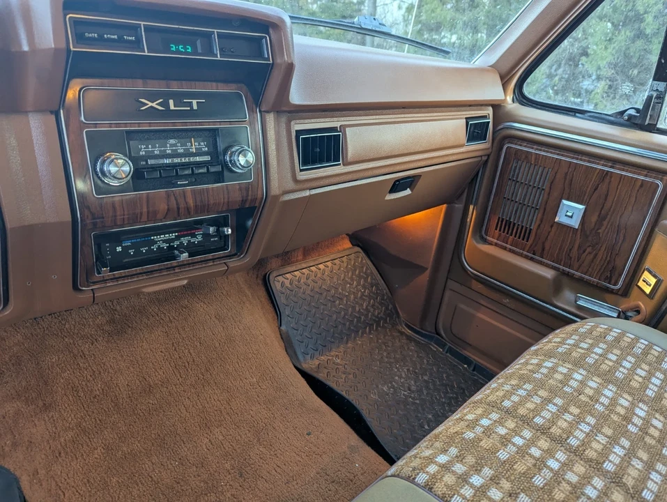 1982 Ford F-Series 7th Gen - Image 7 of 21