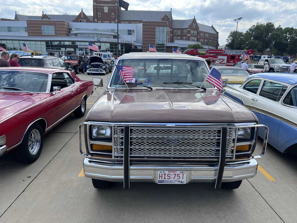 1982 Ford F-Series 7th Gen - Image 9 of 31