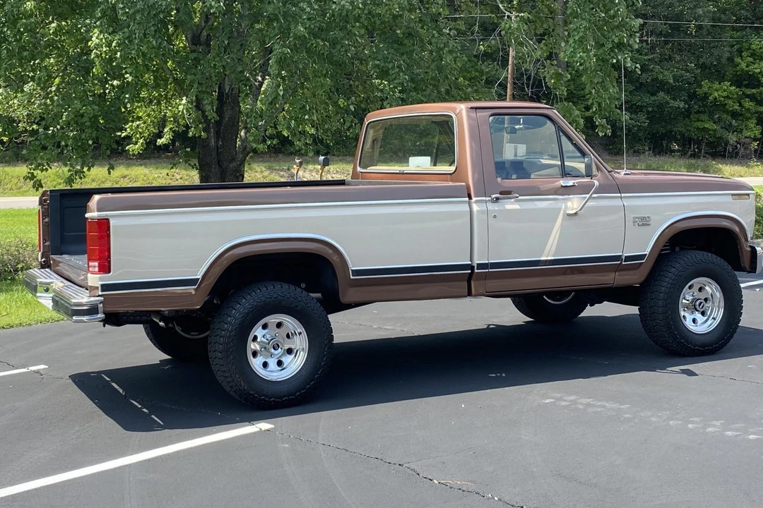 1982 Ford F-Series 7th Gen - Image 10 of 31