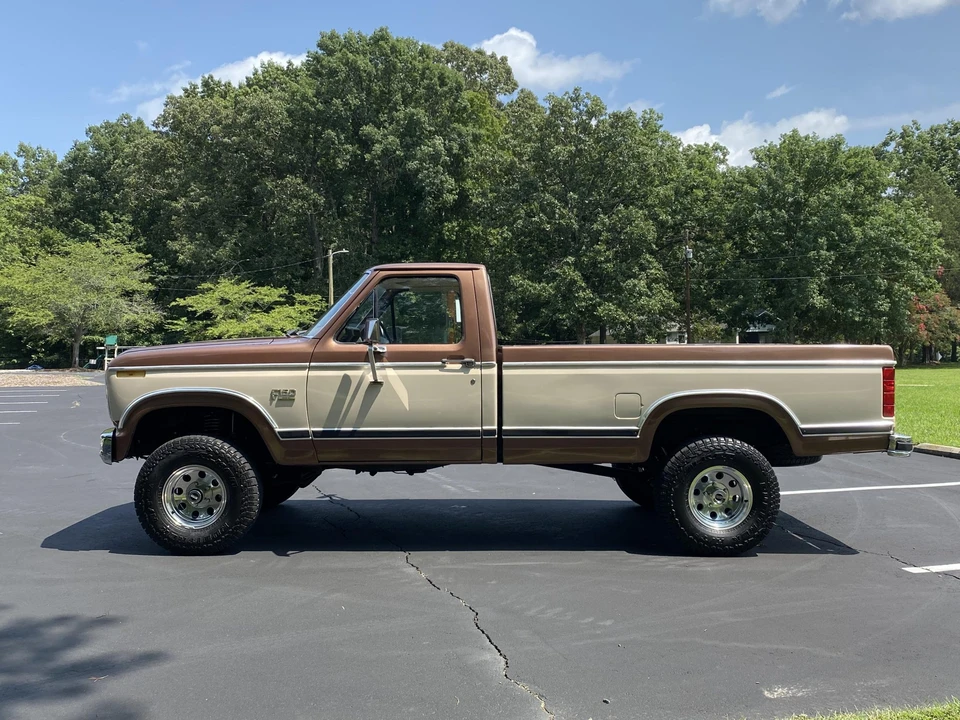 1982 Ford F-Series 7th Gen - Image 15 of 31