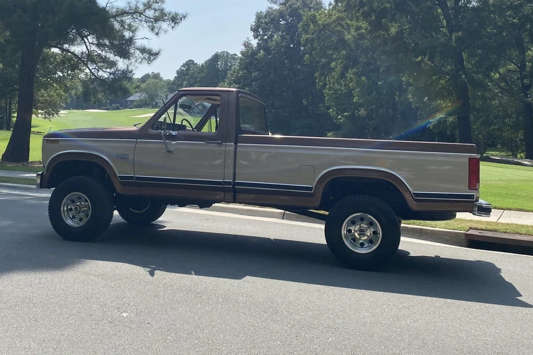 1982 Ford F-Series 7th Gen - Image 14 of 31