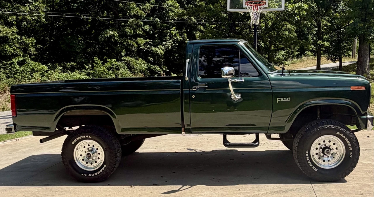 1982 Ford F-Series 7th Gen - Image 9 of 31