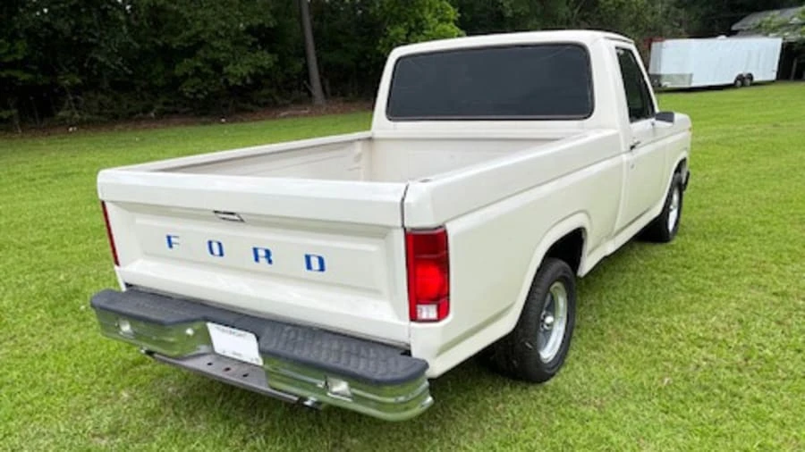 1982 Ford F-Series 7th Gen - Image 3 of 21