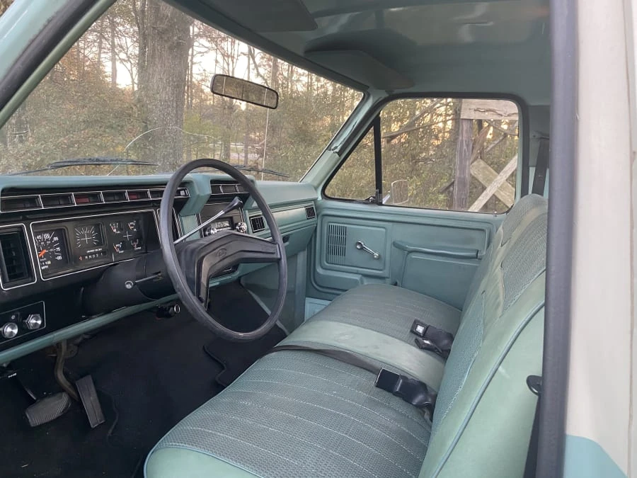 1982 Ford F-Series 7th Gen - Image 2 of 2
