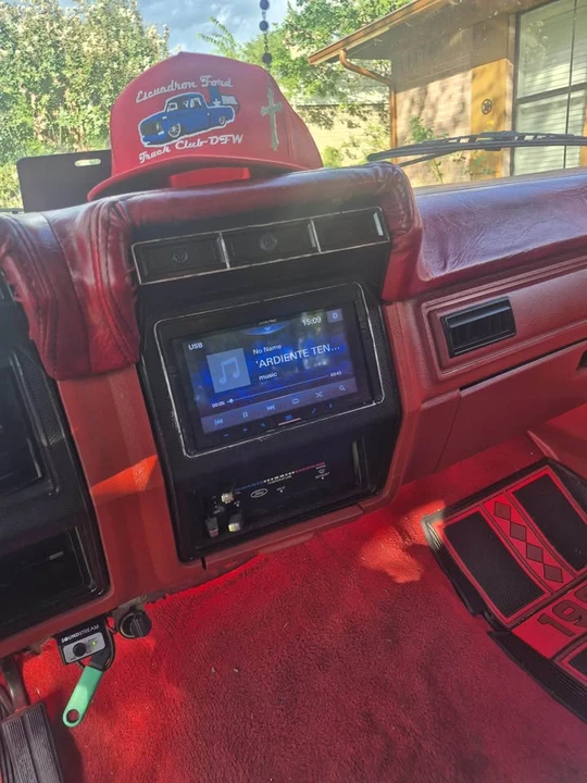 1982 Ford F-Series 7th Gen - Image 9 of 11