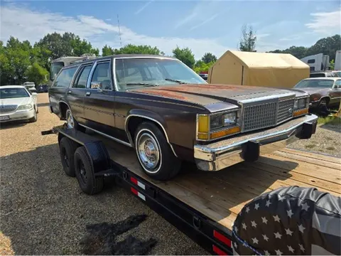 1982 Ford LTD Station Wagon