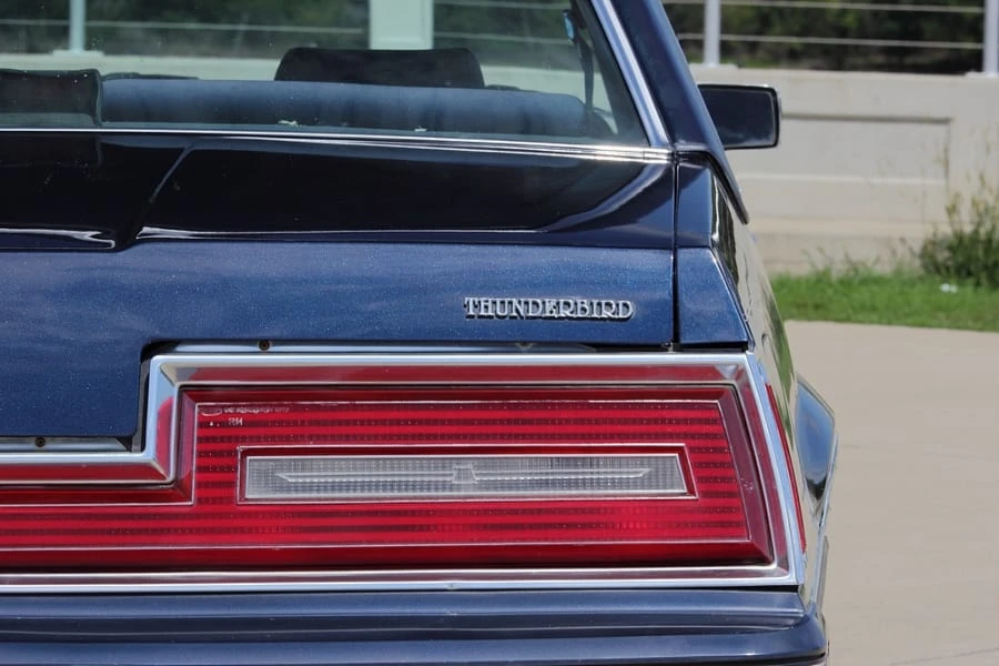 1982 Ford Thunderbird 8th Gen - Image 10 of 12