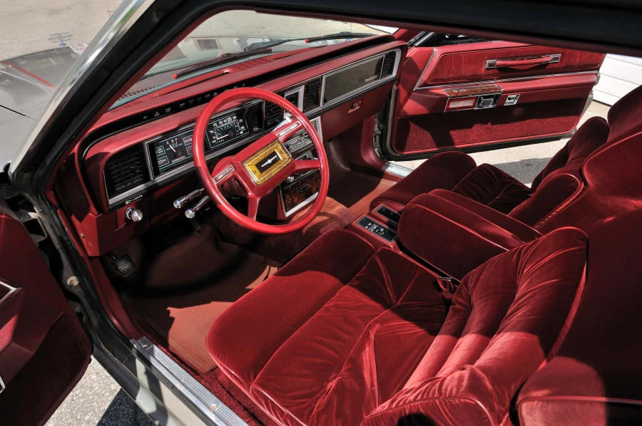 1982 Ford Thunderbird 8th Gen - Image 4 of 11