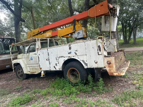 1982 Ford Bucket Truck