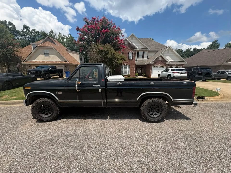 1982 Ford F-Series 7th Gen - Image 9 of 11