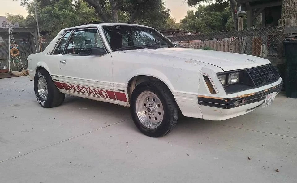 1982 Ford Mustang 3rd Gen - Image 2 of 3
