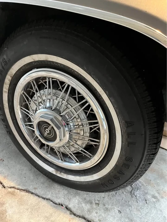 1982 Ford Thunderbird 8th Gen - Image 2 of 14