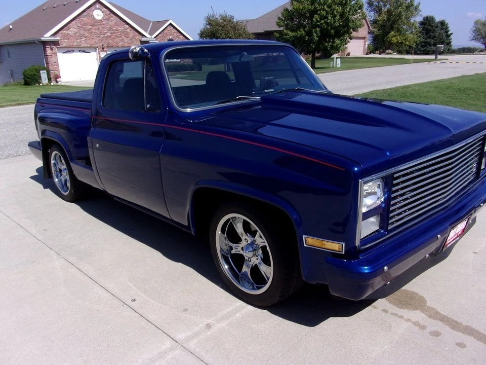 1982 GMC C/K 3rd Gen - Image 2 of 10