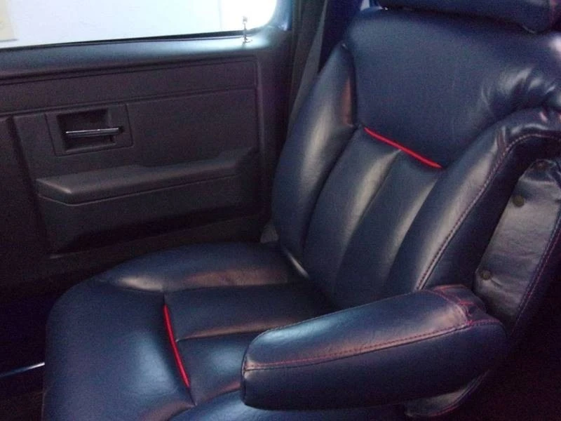 1982 GMC C/K 3rd Gen - Image 7 of 10