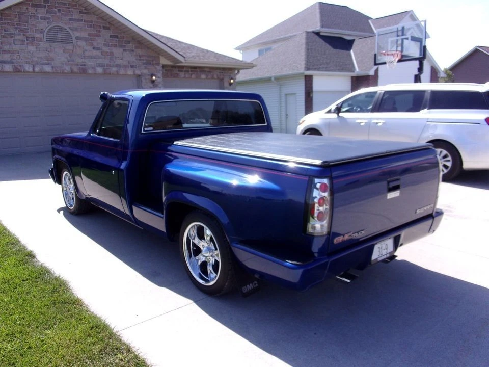 1982 GMC C/K 3rd Gen - Image 3 of 10