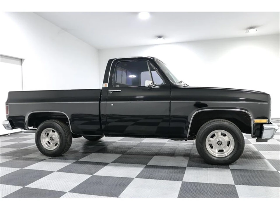 1982 GMC C/K 3rd Gen - Image 8 of 28