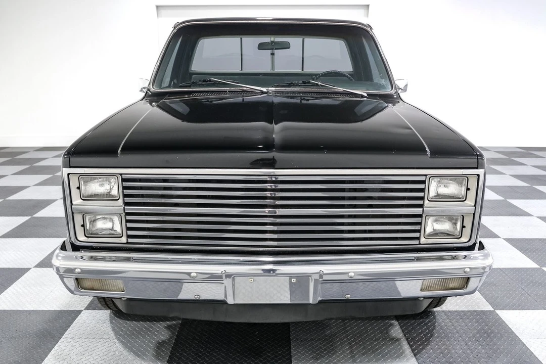 1982 GMC C/K 3rd Gen - Image 2 of 28