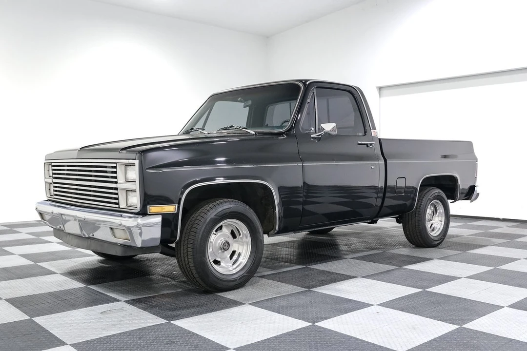 1982 GMC C/K 3rd Gen - Image 3 of 21
