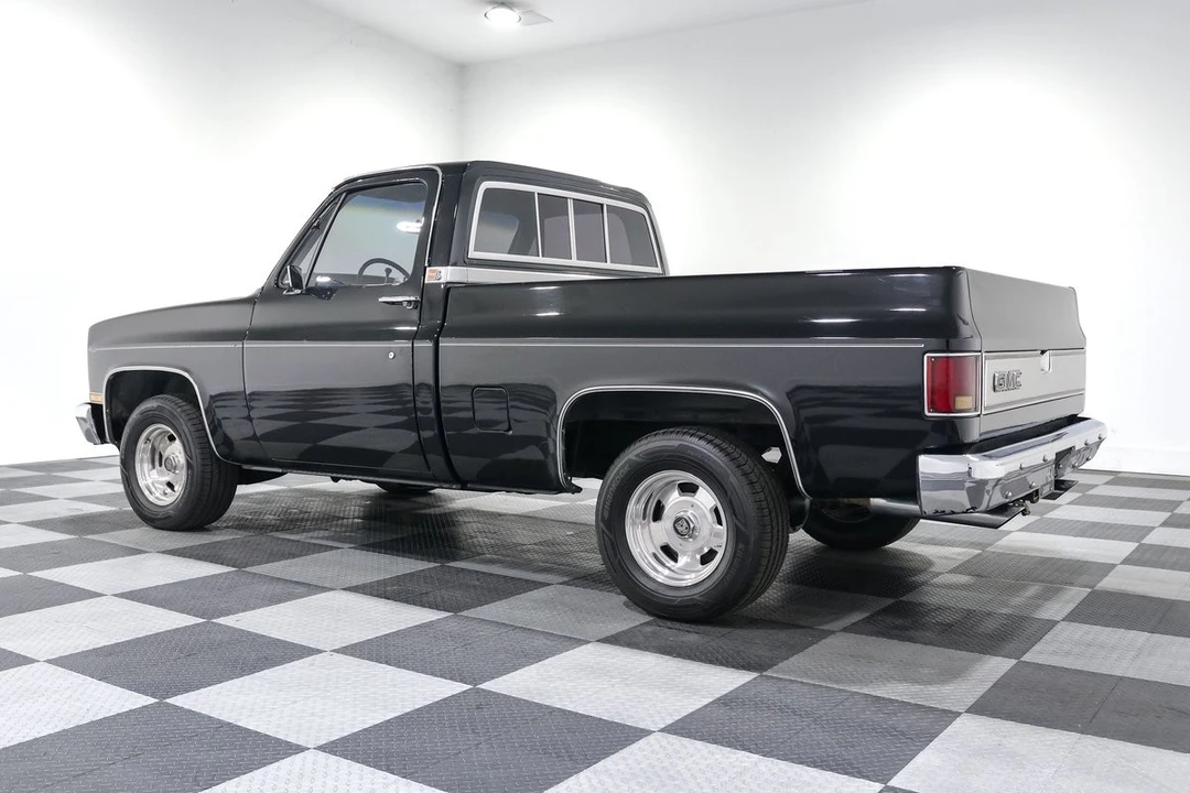 1982 GMC C/K 3rd Gen - Image 5 of 28