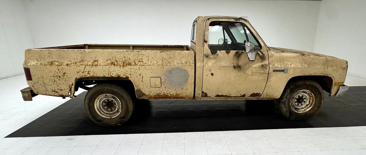 1982 GMC C/K 3rd Gen - Image 6 of 21