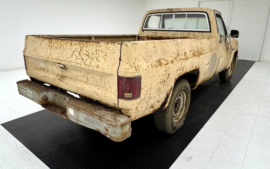1982 GMC C/K 3rd Gen - Image 5 of 21