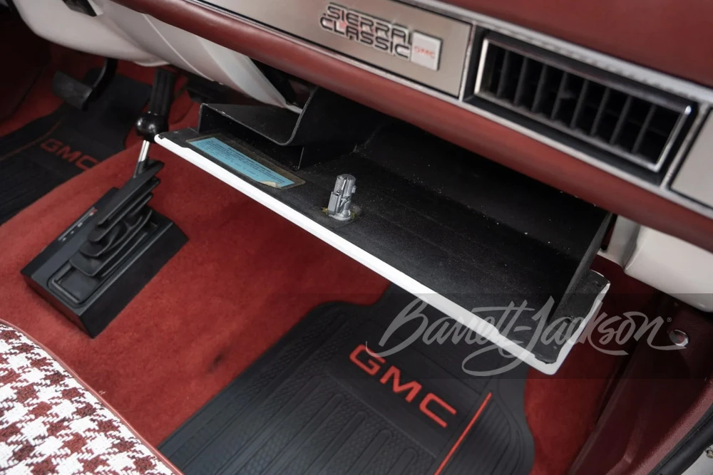 1982 GMC Jimmy 2nd Gen - Image 19 of 31