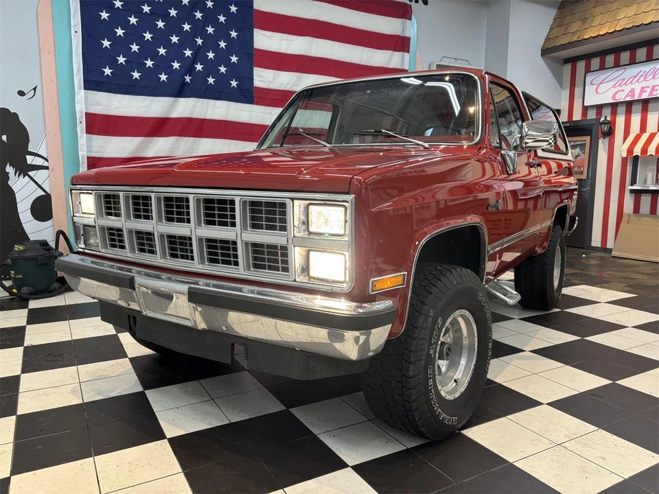 1982 GMC Jimmy 2nd Gen - Image 2 of 31